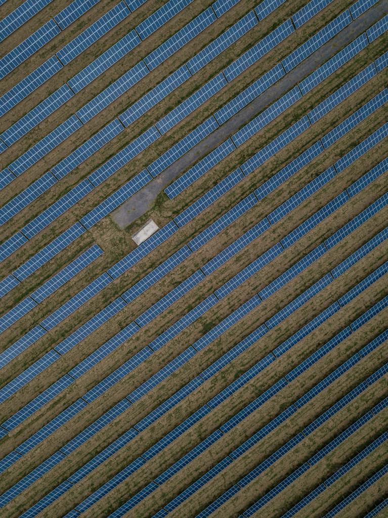 foto van zonnepanelen